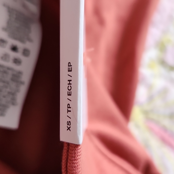 FINAL PRICE Nike Leggings Full Length Mid rise XS NWT - Picture 7 of 7